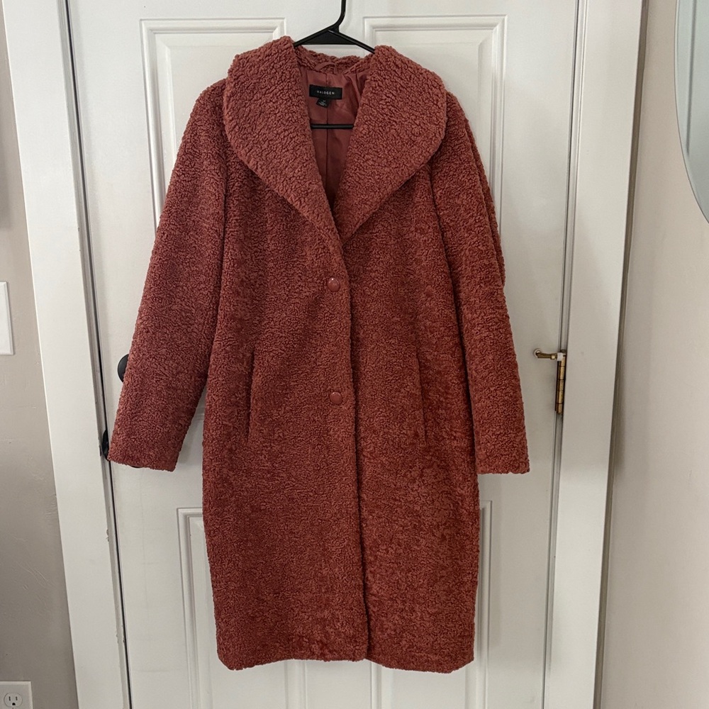 Halogen Woman’s Rose Pink Teddy Coat